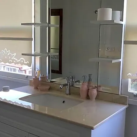 Kerme Ottoman Alacati Çeşme