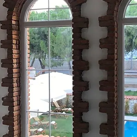 Kerme Ottoman Alacati 3*